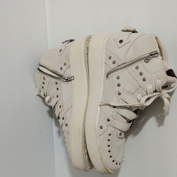 Coach white suede stud high tops sneakers - Picture 11 of 13